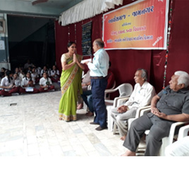 Shreemad Dayanand Kanya Vidyalaya School Sthapna Din Ashadhi Bij 2018 